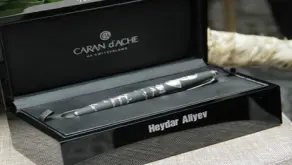 Caran D'ache | Leman | Ha Lef.p.silv Pl/R | HA LE F.P Caran D'ache | Leman | Ha Lef.p.silv Pl/R | HA LE F.P